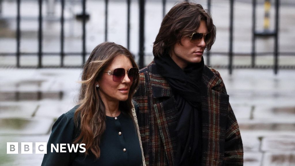 Liz Hurley ‘crushed’ by alleged home phone tapping, court told